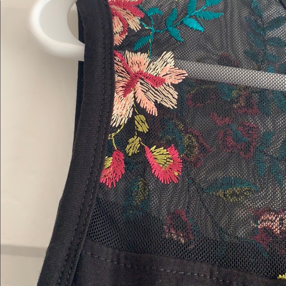 Kim & Cami Tank Top - Picture 4 of 4